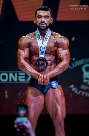 CLASSIC PHYSIQUE НОВИЧКИ